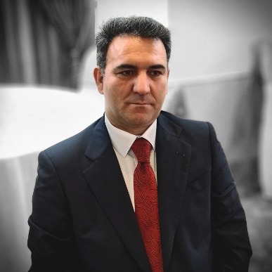 احمد فخاریان